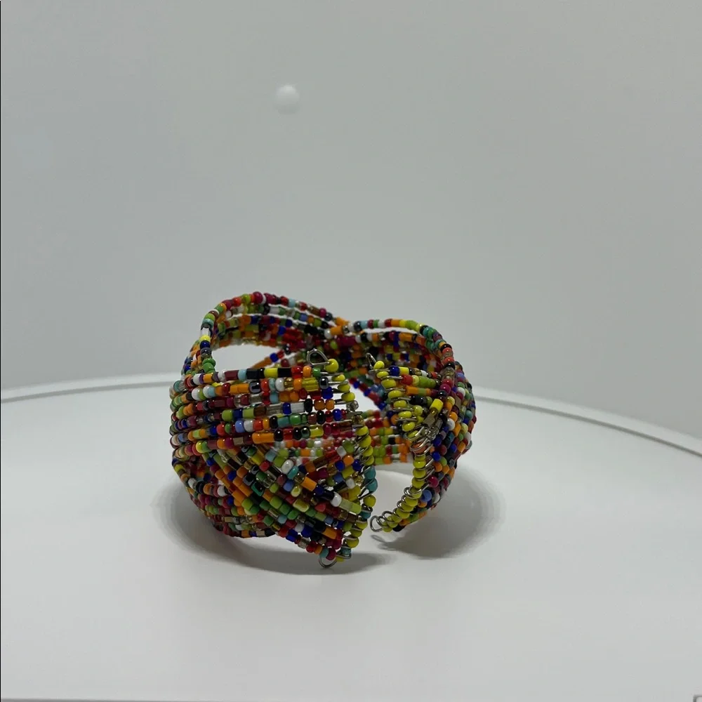 Colorful Beaded Bracelet - Picture 3 of 3
